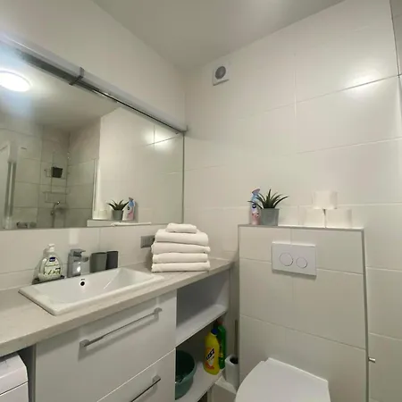 Olymp 113 Z Dwoma Sypialniami I Basenem * Kołobrzeg