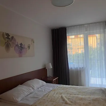 Olymp 113 Z Dwoma Sypialniami I Basenem 아파트
